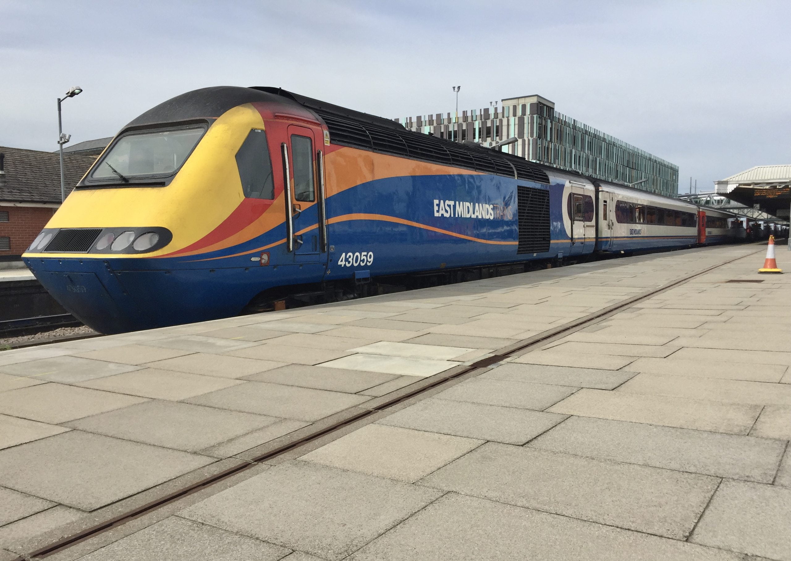 WATCH Final East Midlands Railway VP185 Class 43 Locomotive At