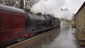 43924 at Oxenhope