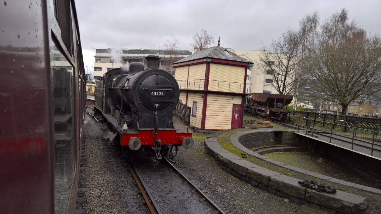 No. 43924 at Keighley