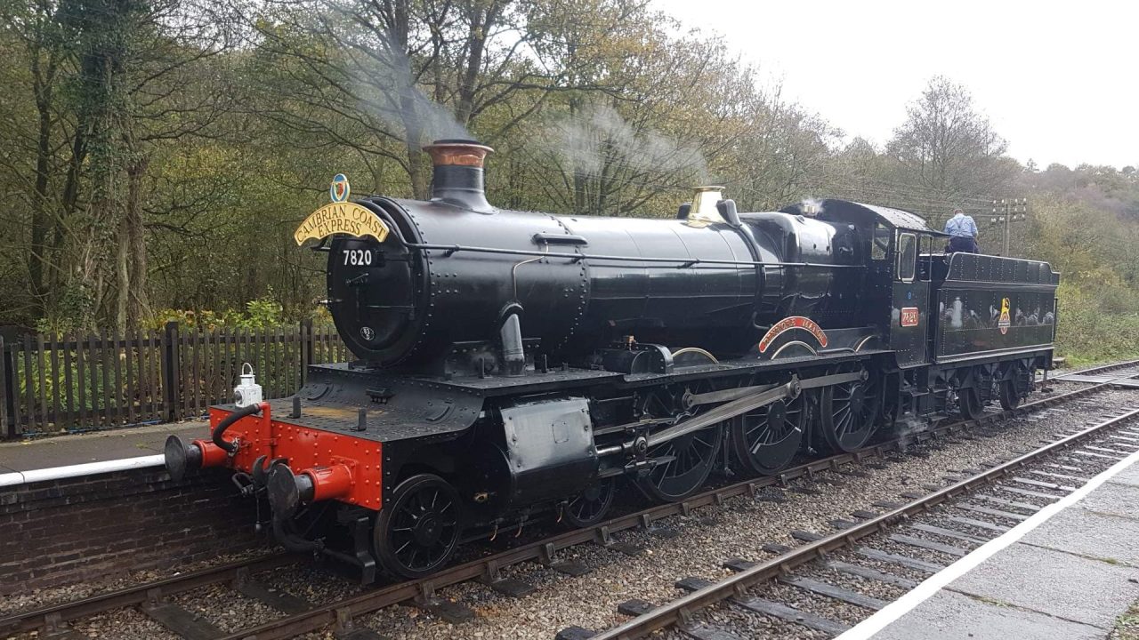 7820 "Dinmore Manor" at Froghall Station // Credit: Jamie Duggan