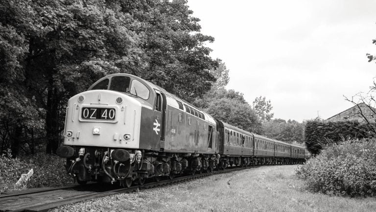 Locomotive Services Ltd Hire In Class 40 Locomotive No 40145