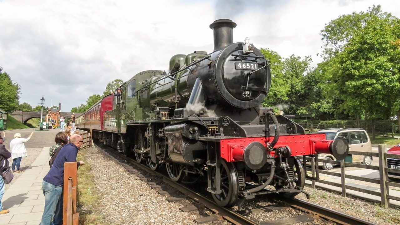 46521 on the Great Central Railway