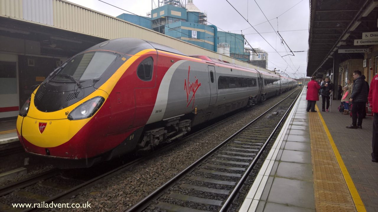 390043 at Warrington Bank Quay