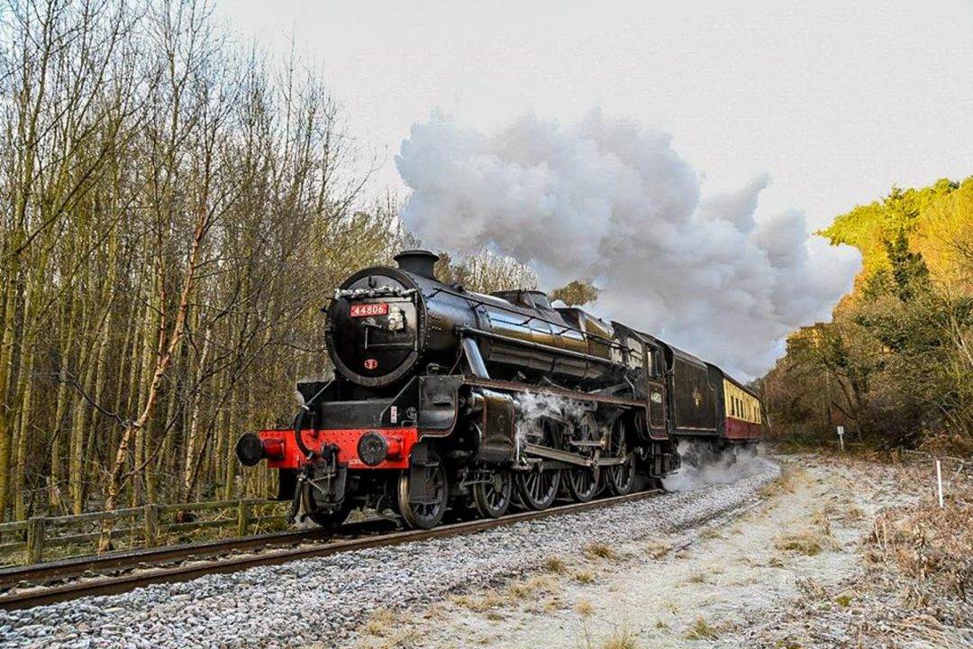 44806 hauling a Santa Special // Credit Neil Colls