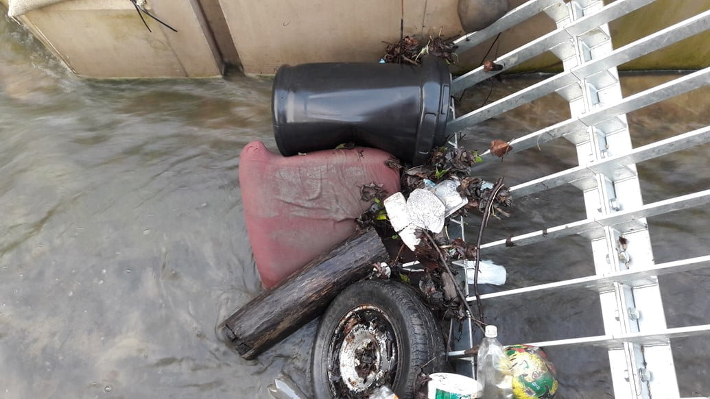 Corsham aqueduct fly tipping