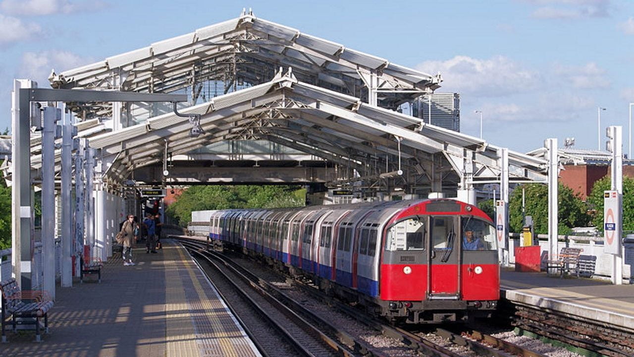 Siemens Awarded 1 5bn Contract To Build 94 New Tube Trains By Transport For London