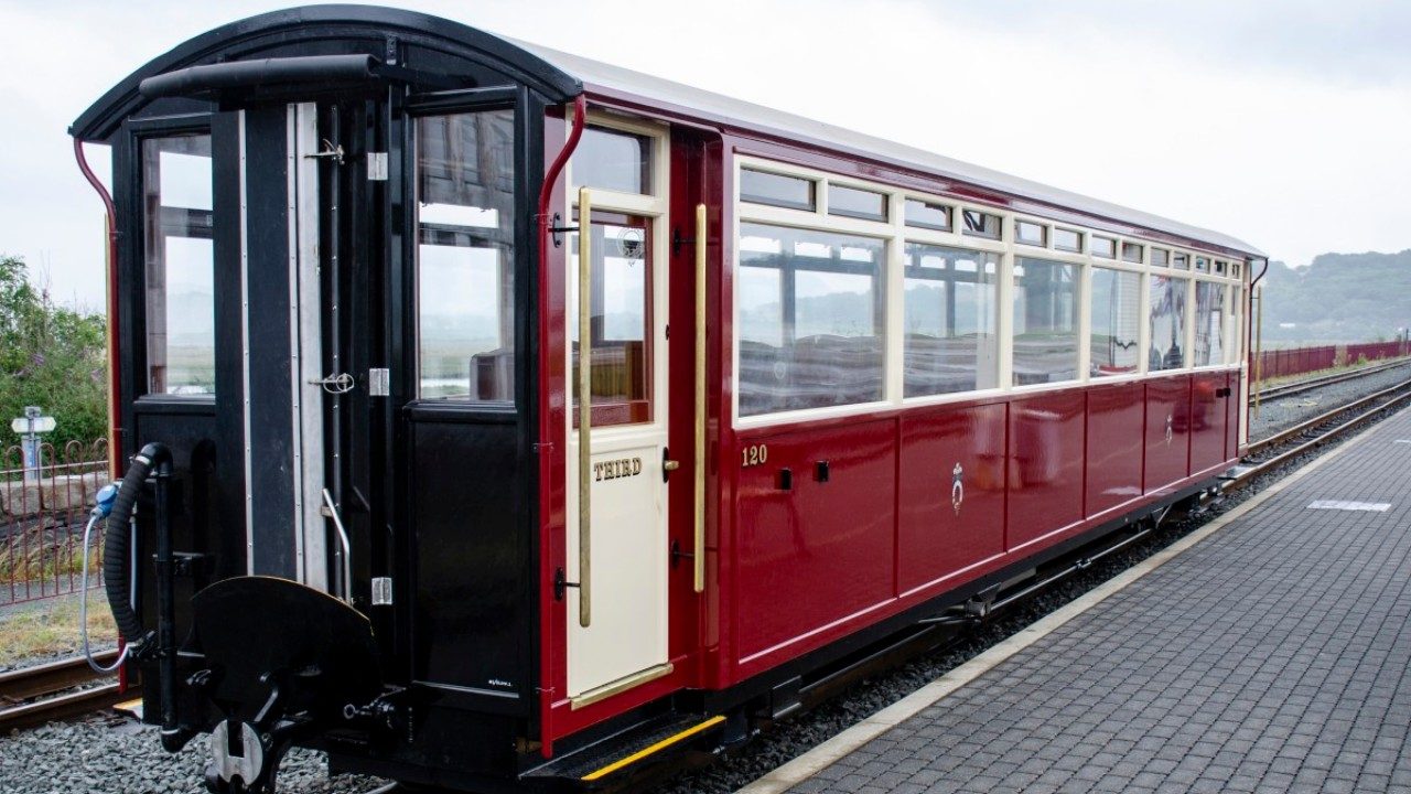 Ffestiniog Railway Carriage 120