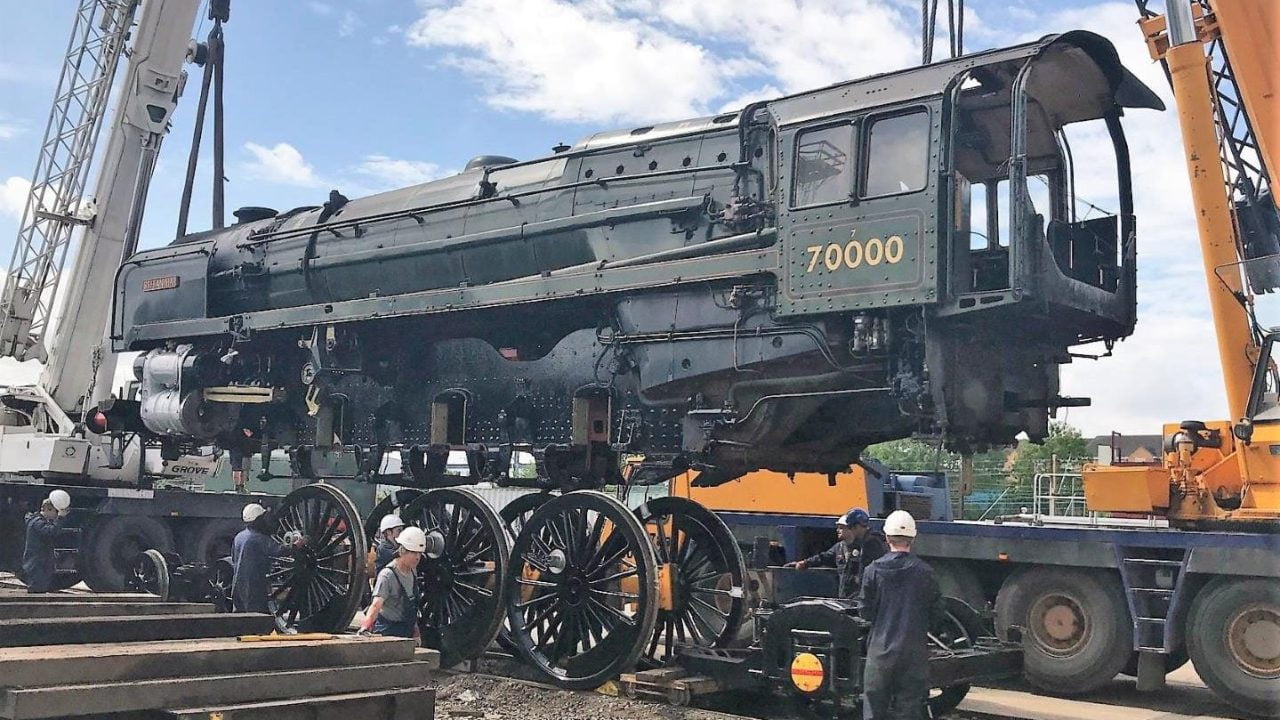 No.70000 "Britannia" Suspended in the Air // Credit Icons of Steam