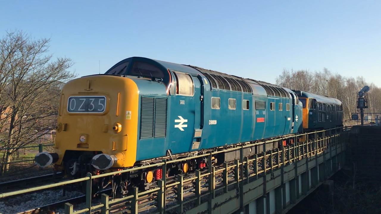 D9009 at Chesterfield