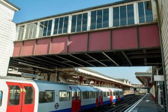 Warwickshire and Hertfordshire trains disrupted due to gas leak