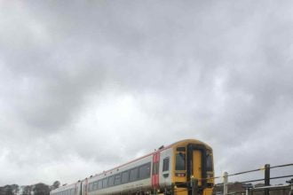 Railway reopens between Barmouth and Pwllheli after bridge work