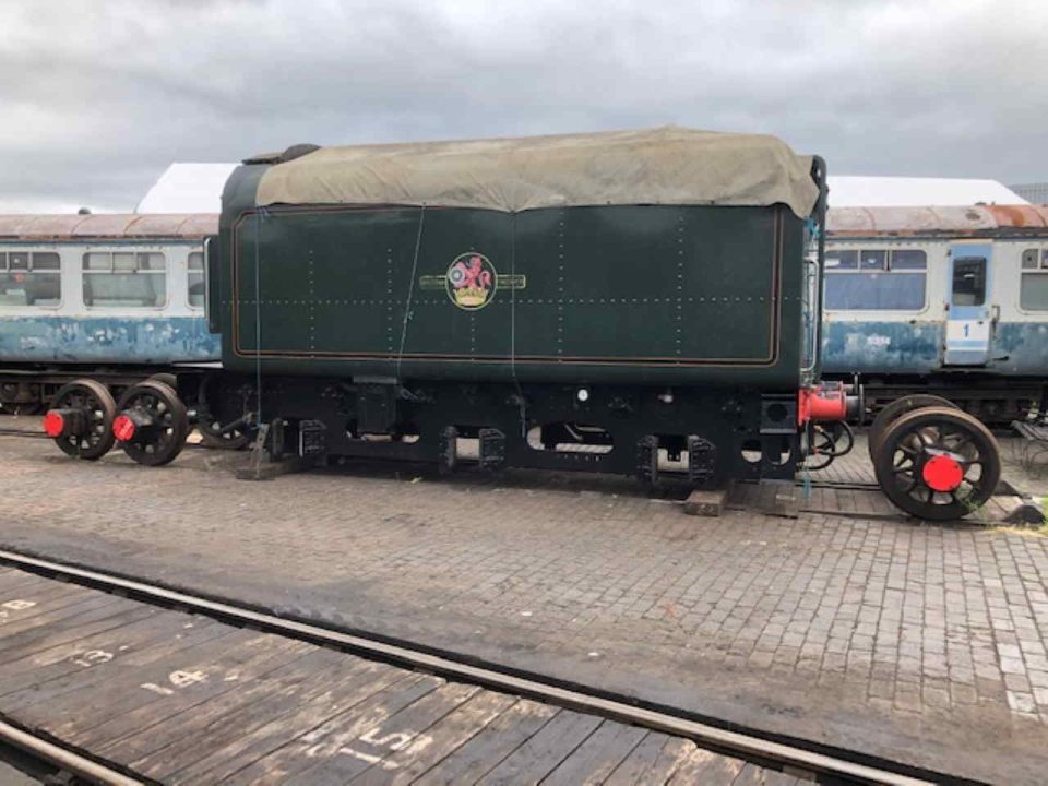 71000 Duke of Gloucester tender