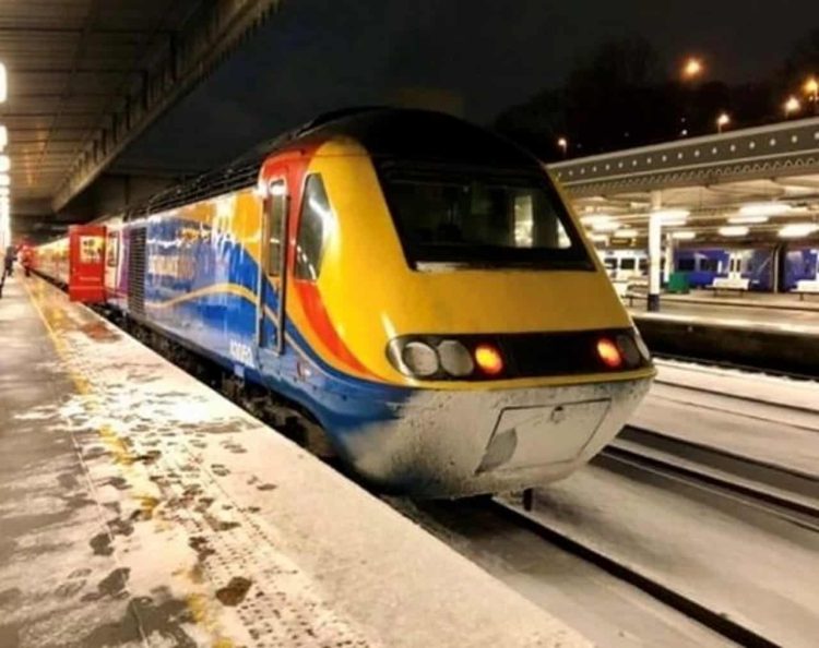 East Midlands Railway gives HST kitchen kit to Sheffield homeless charity