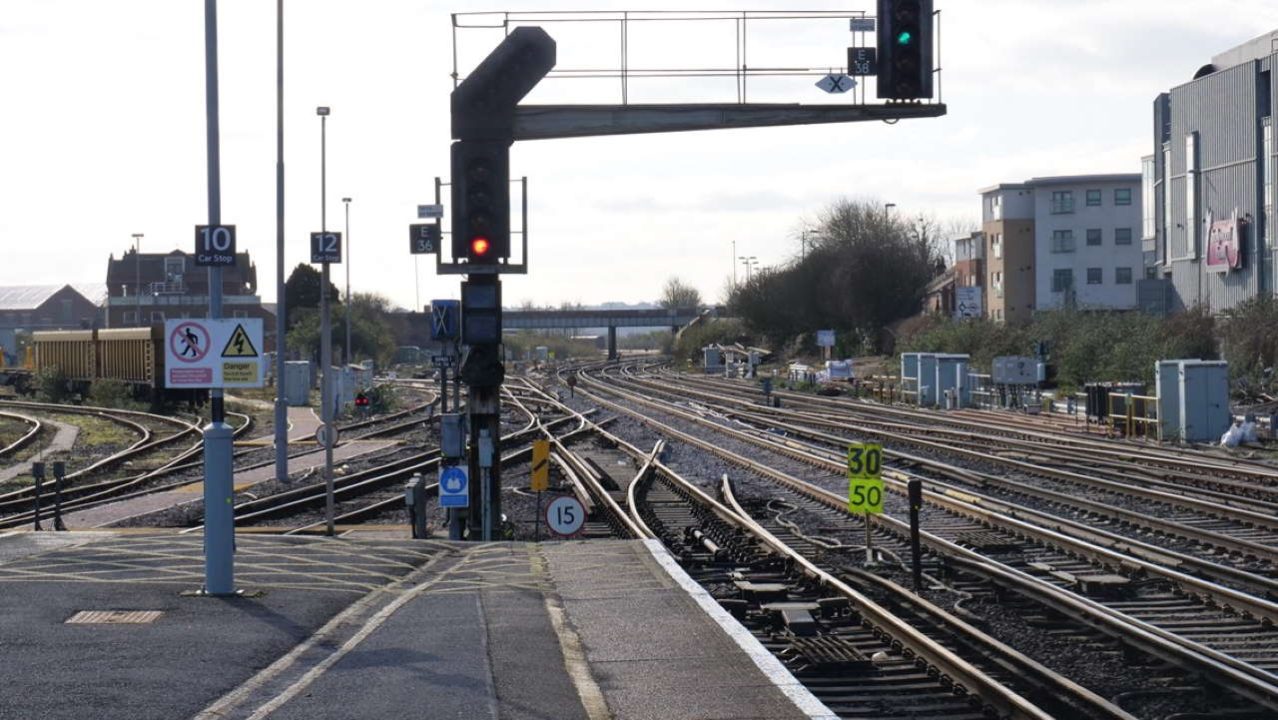 Eastleigh train derailment initial cause released