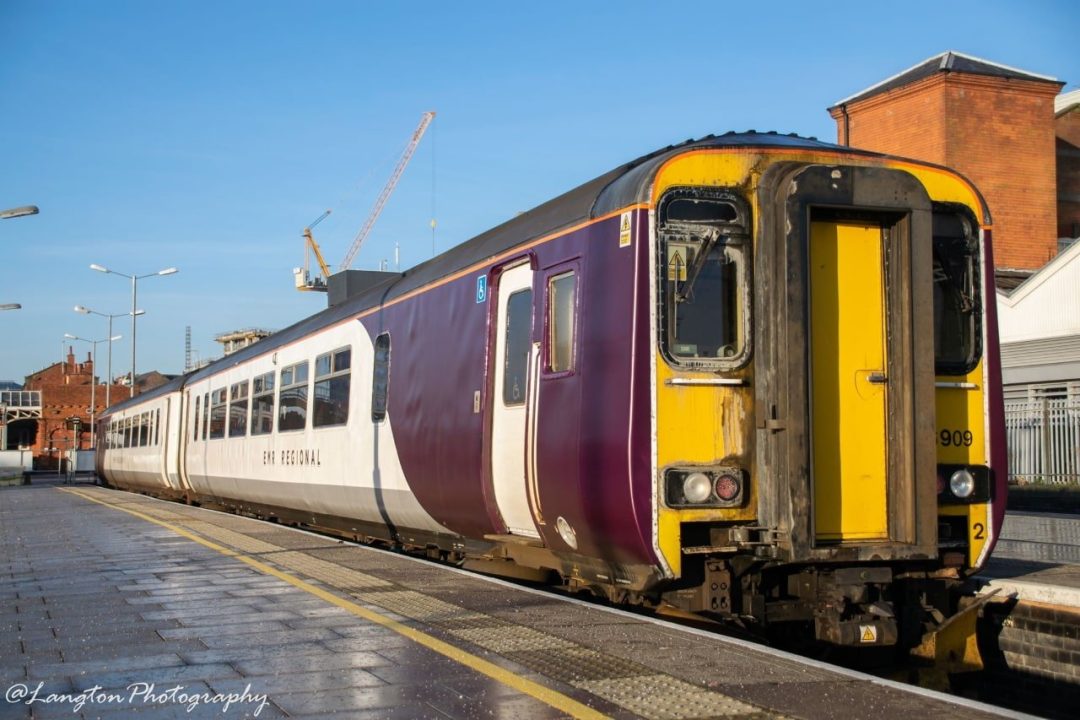 East Midlands Railway Class 156