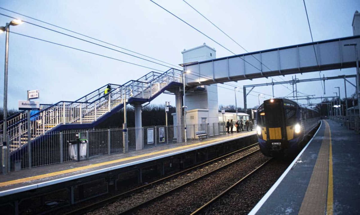 train at glasgow