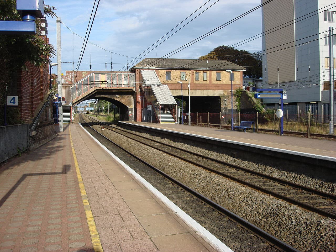 Cleared No Trains Between West Ealing And Greenford