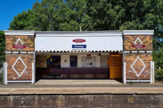 Heritage bench restored at Northern’s Plumley station