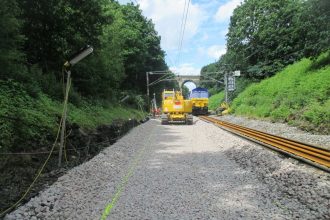 Rail passengers urged to check before travelling this May Bank Holiday between Leeds and Wakefield Westgate