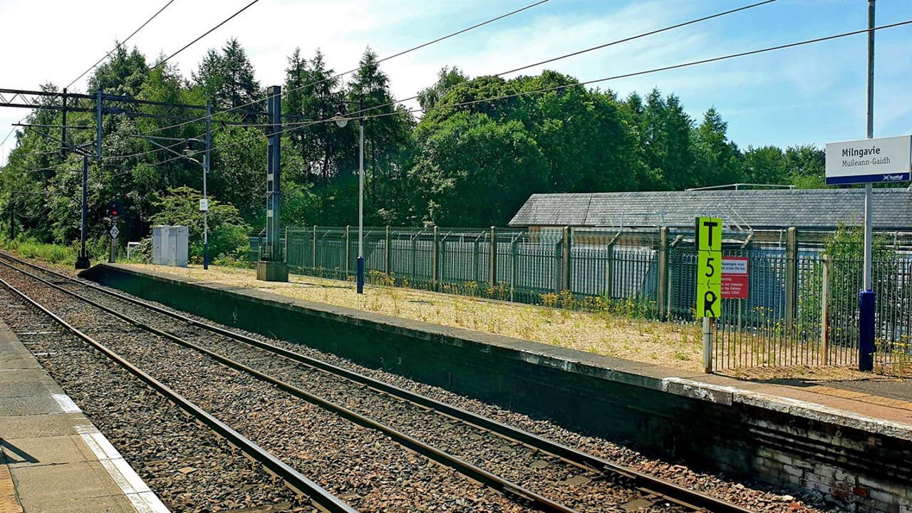 Milngavie platform