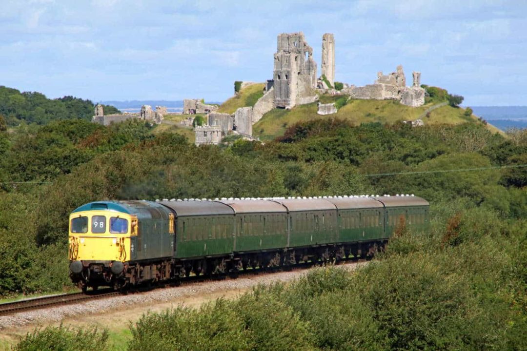 Class 33 No. 33 111 Corfe Castle