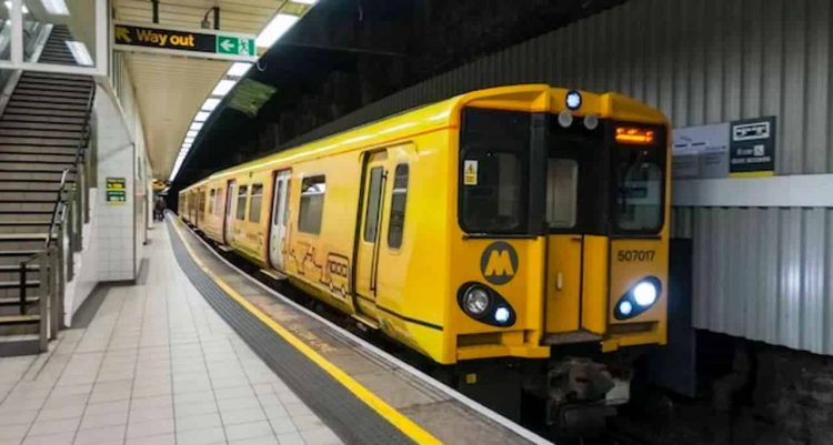 Merseyrail 507017