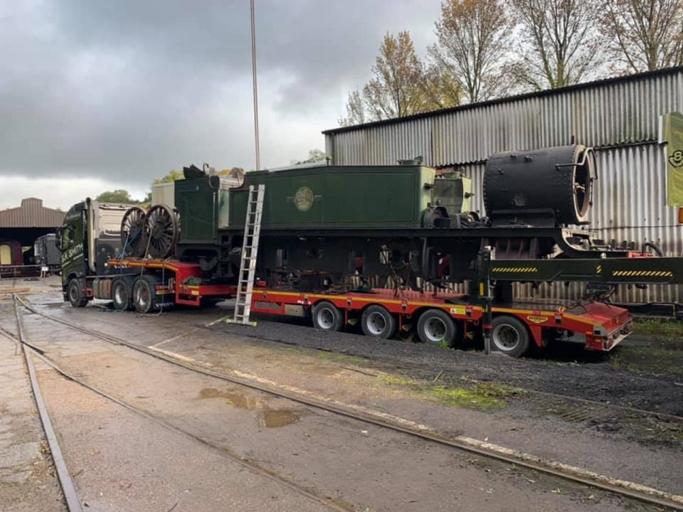 4160 arriving at the South Devon Railway