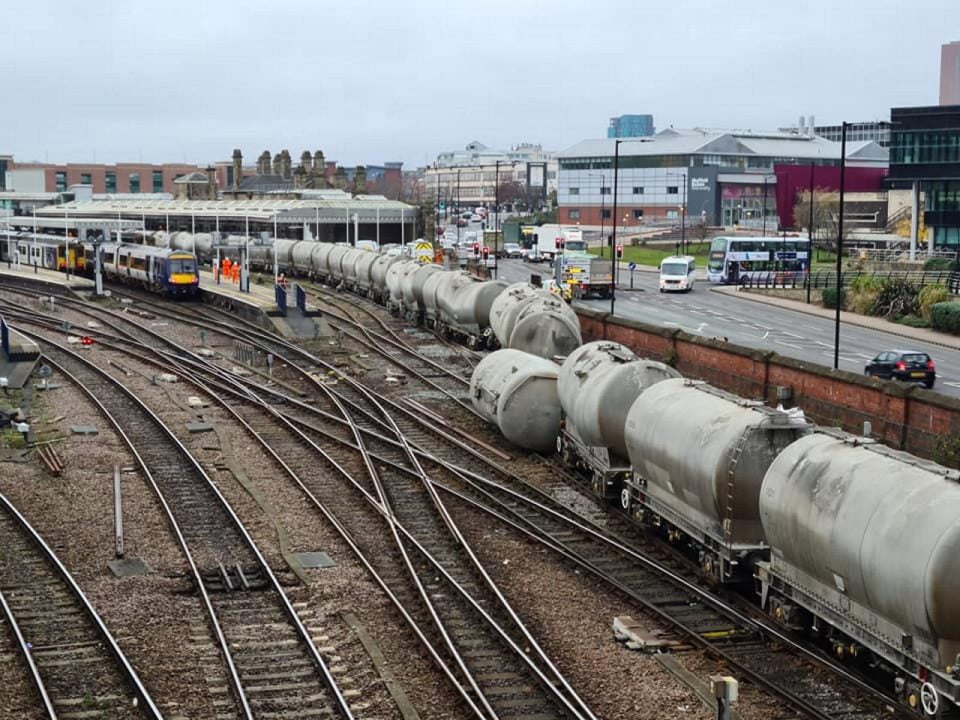 Derailment at Sheffield station