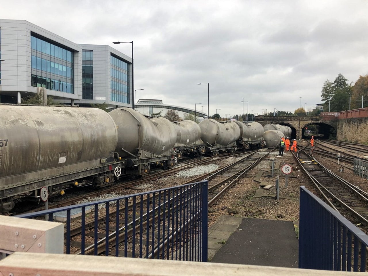 Derailment at Sheffield station