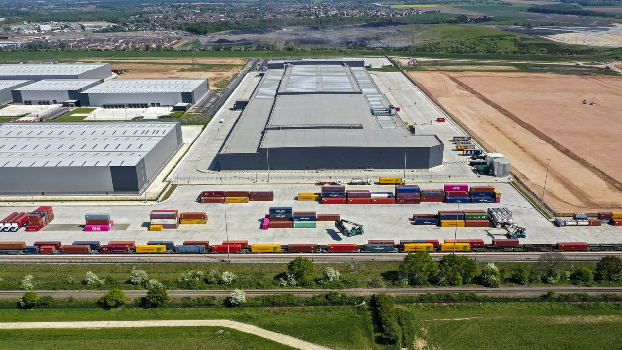 Wagons being loaded / unloaded Doncaster iPort