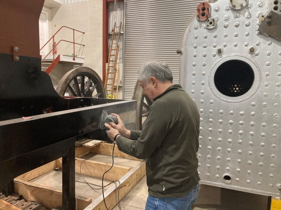 More sanding for locomotive No. 1759