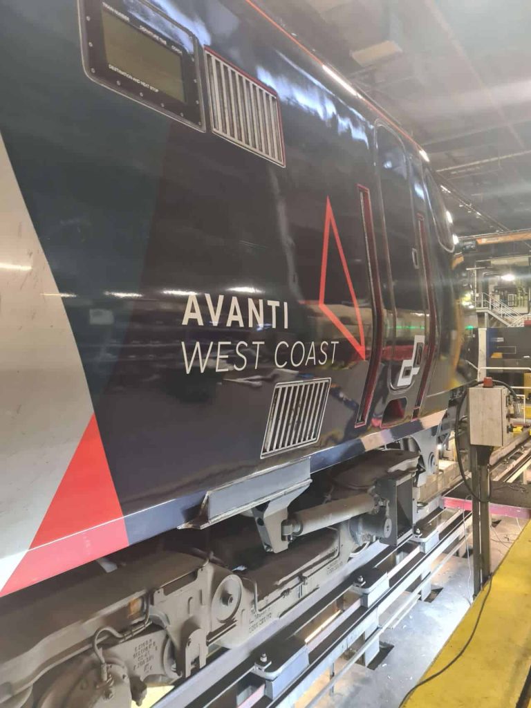 Avanti West Coast Unveils New Class 221 Voyager Livery 0204