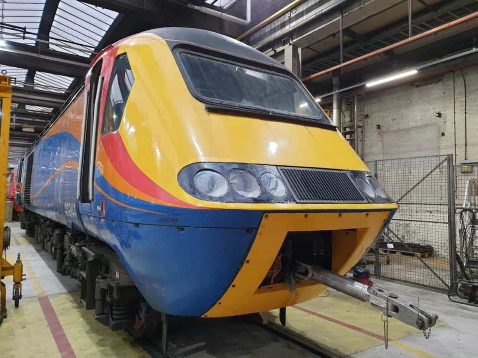 125 Group’s 43044 stands in the Power Car bay at Neville Hill depot on 18th February 2021