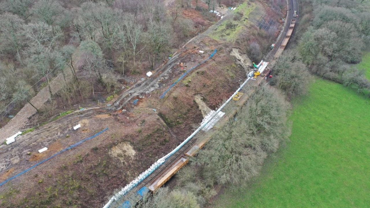 Landslip on Tunbridge Wells to Tonbridge railway // Credit Network Rail