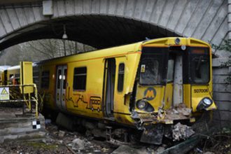 Kirkby Train Crash: Liverpool train driver used WhatsApp as train heads into station at 40mph