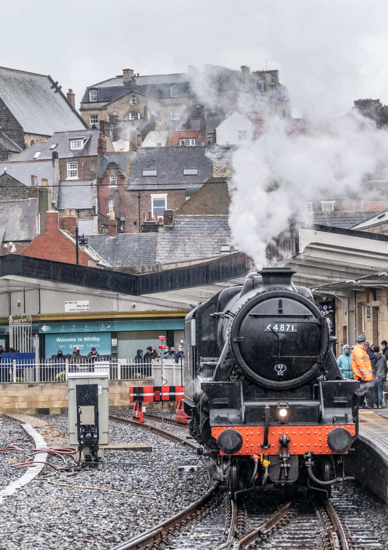 44871 at Whitby