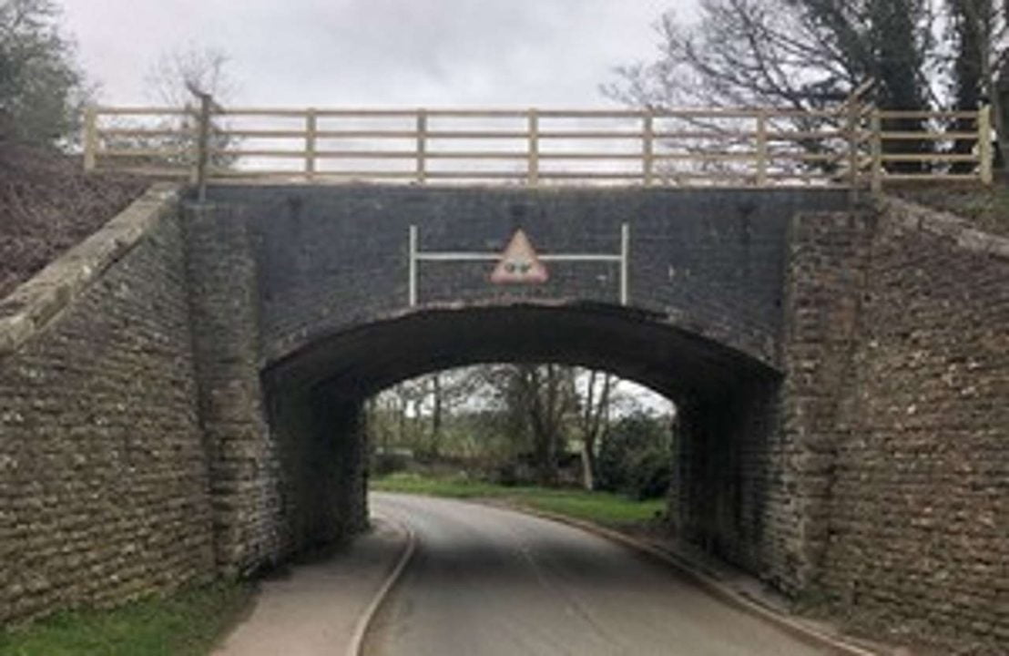 Horspath railway bridge