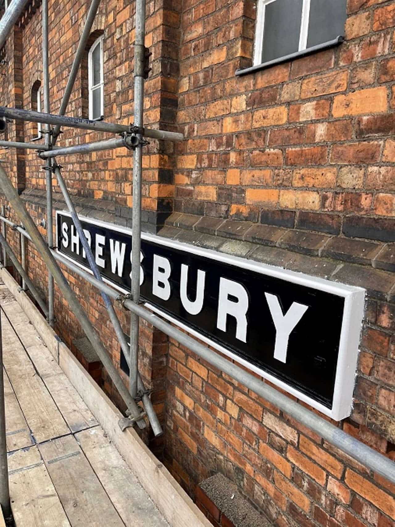 severn-bridge-junction-sb-shrewsbury-signJPG