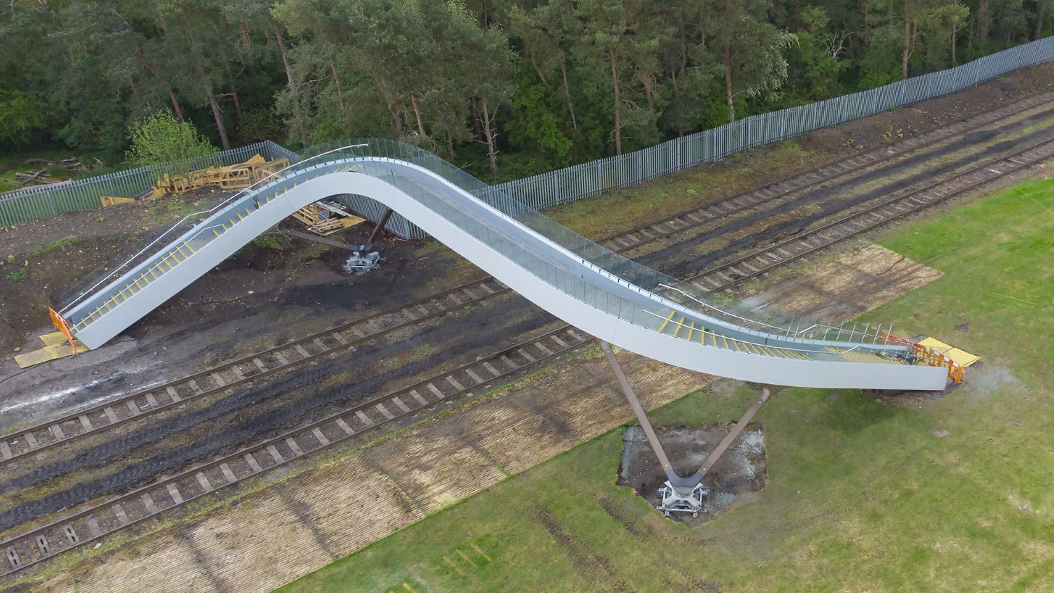 Groundbreaking New Bridge Design Could Transform Rail Crossings Across ...