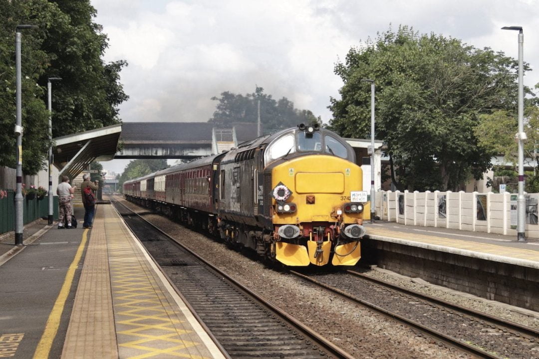 37423 at Beeston