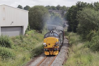 WATCH: Class 37s locomotives deliver a weekend of Thrash & Tones