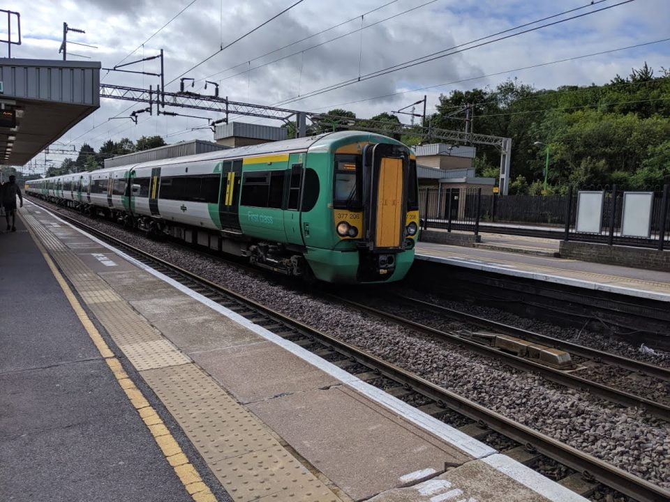 Southern Class 377 at Hemel Hempstead