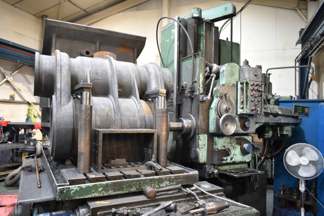 Cylinder work on GWR locomotive 4709