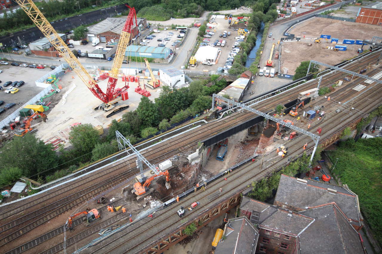 Work to reconstruct Dantzic Street bridge