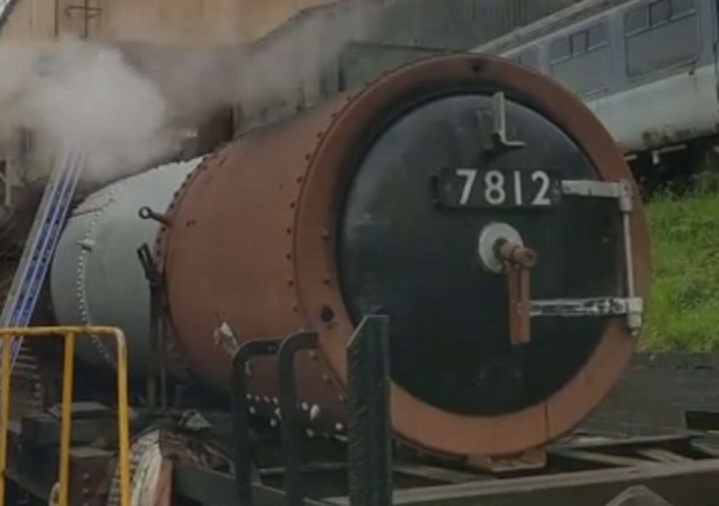 7812 Erlestoke Manor undergoing boiler test