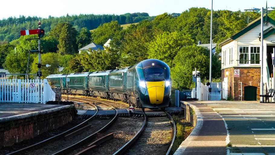 train coming into the station