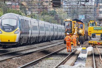 Passengers advised to travel before or after Easter bank holiday