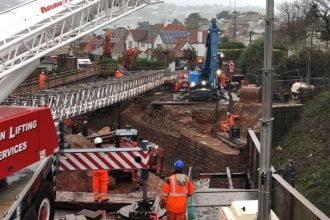 Torquay railway bridge to be closed for an extra month