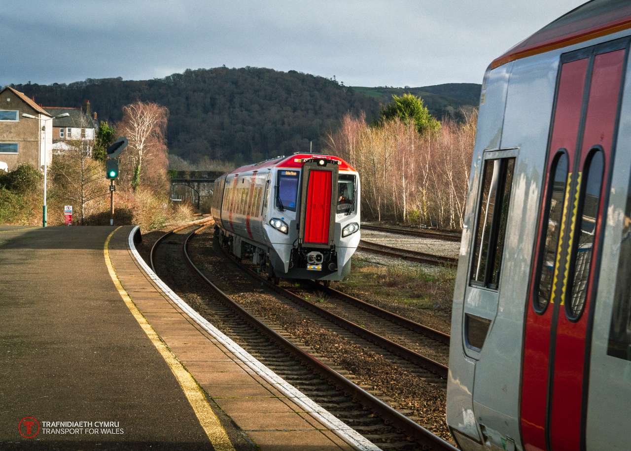 Class 158 and 197 at Llandudno Junction