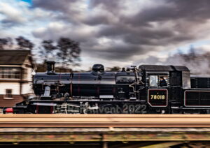 78018 steams into Quorn and Woodhouse, Great Central Railway